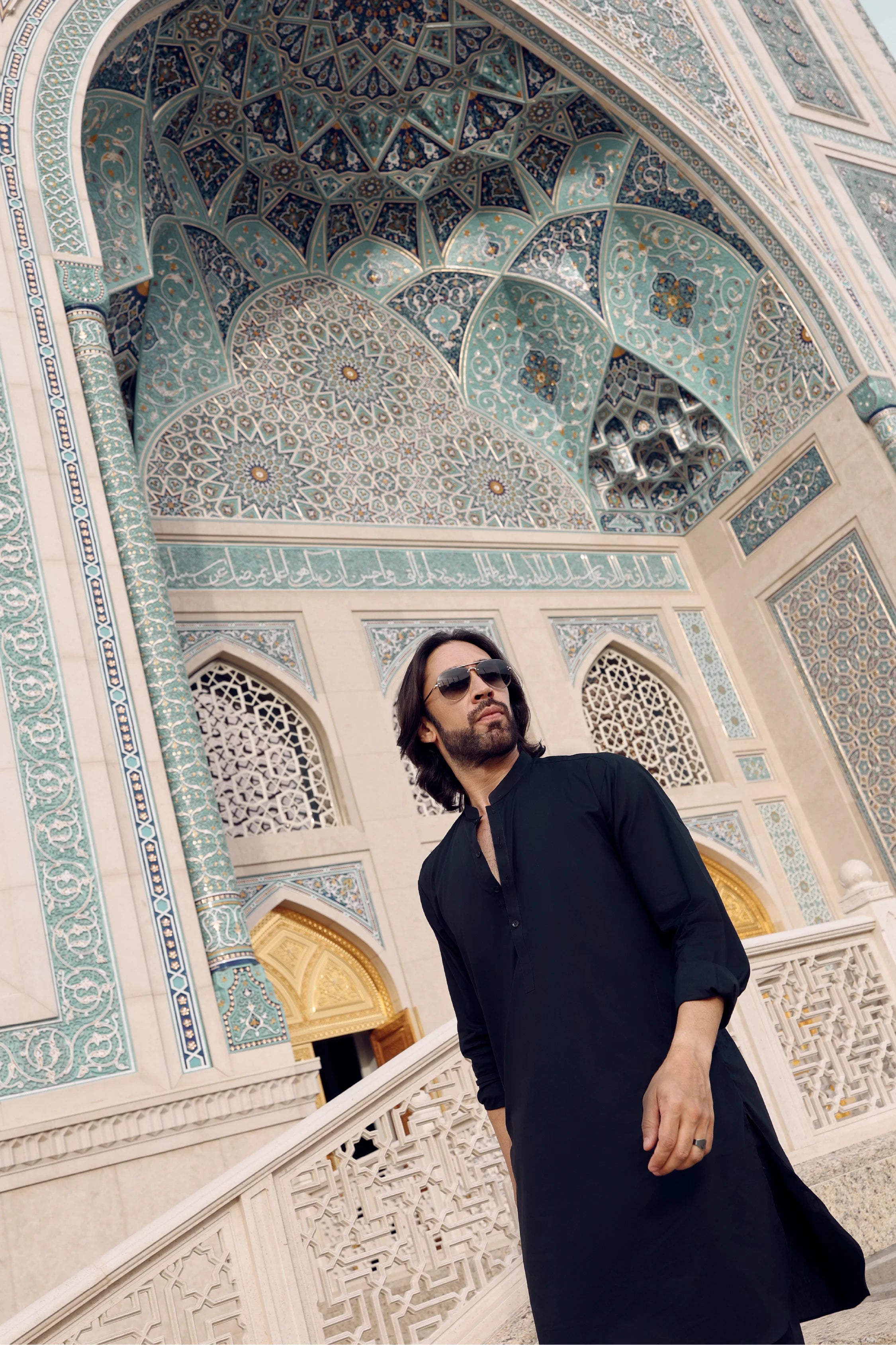 Tashkent Night – Jet Black