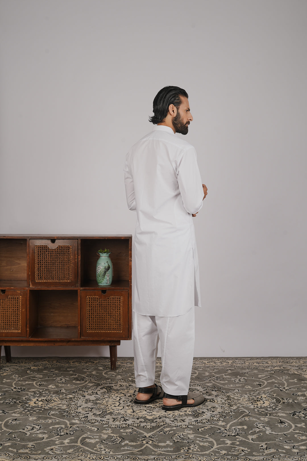 The Windsor Mist – White