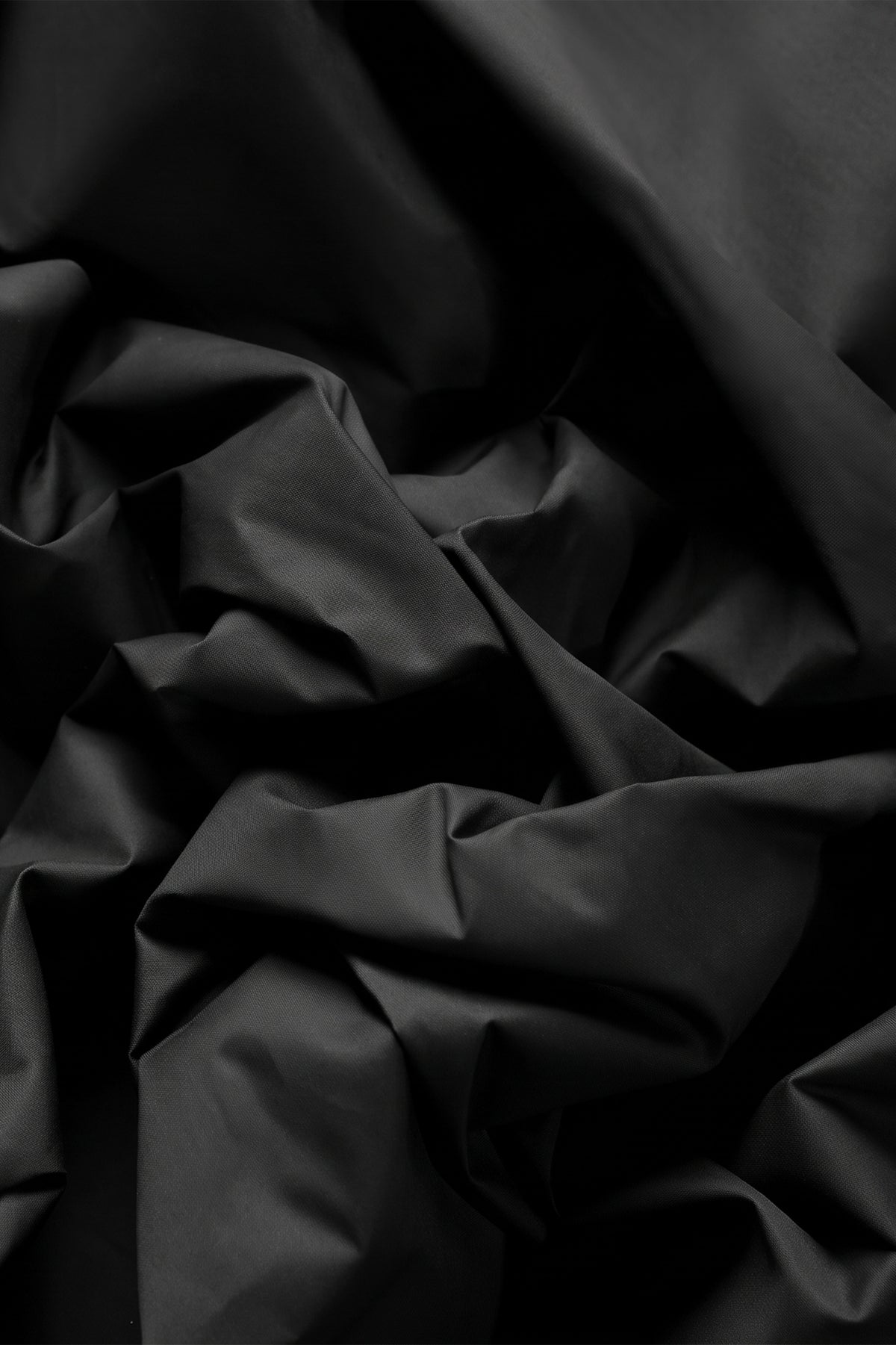 Noir Grove — Black