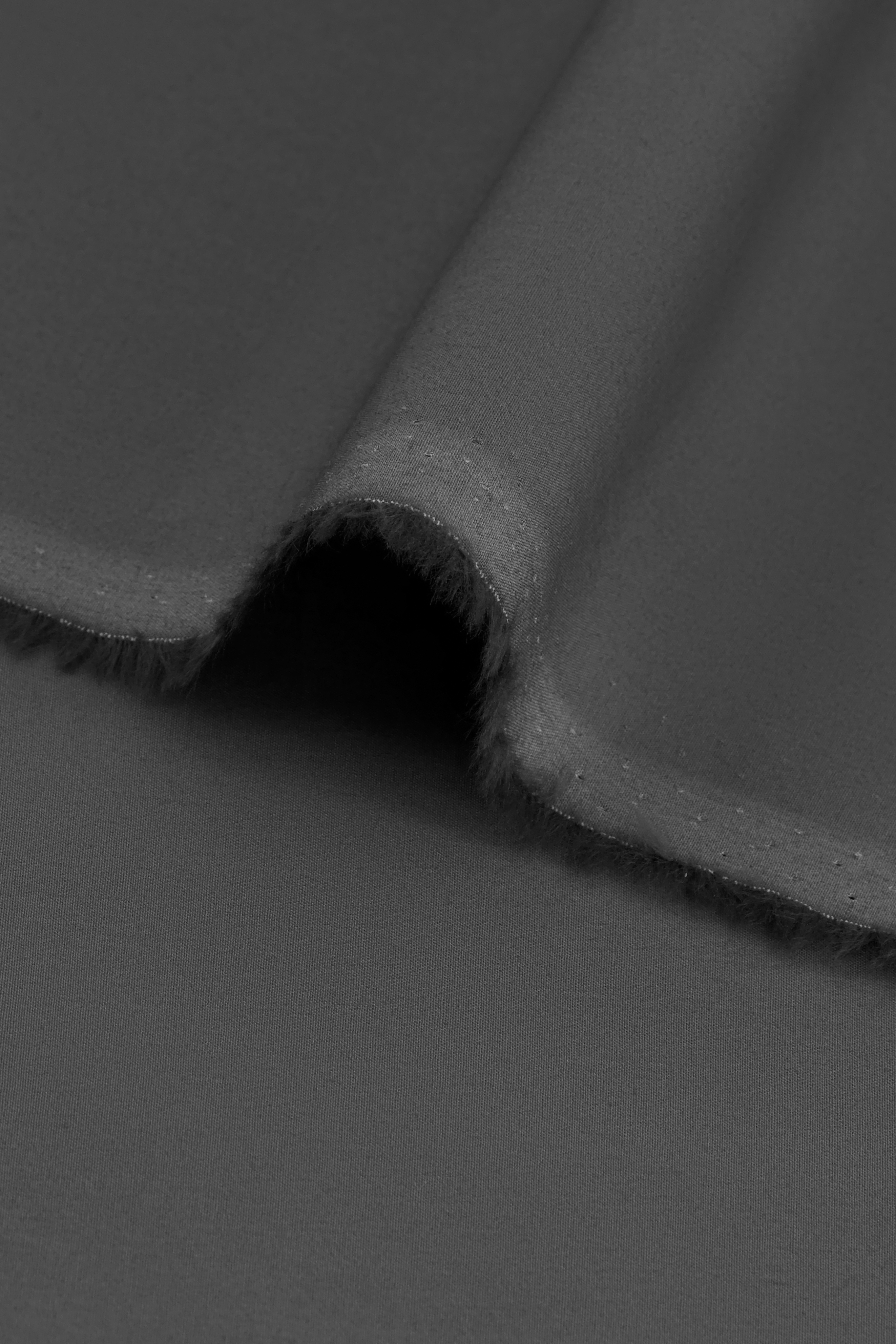 The Dusty Macadam – Charcoal